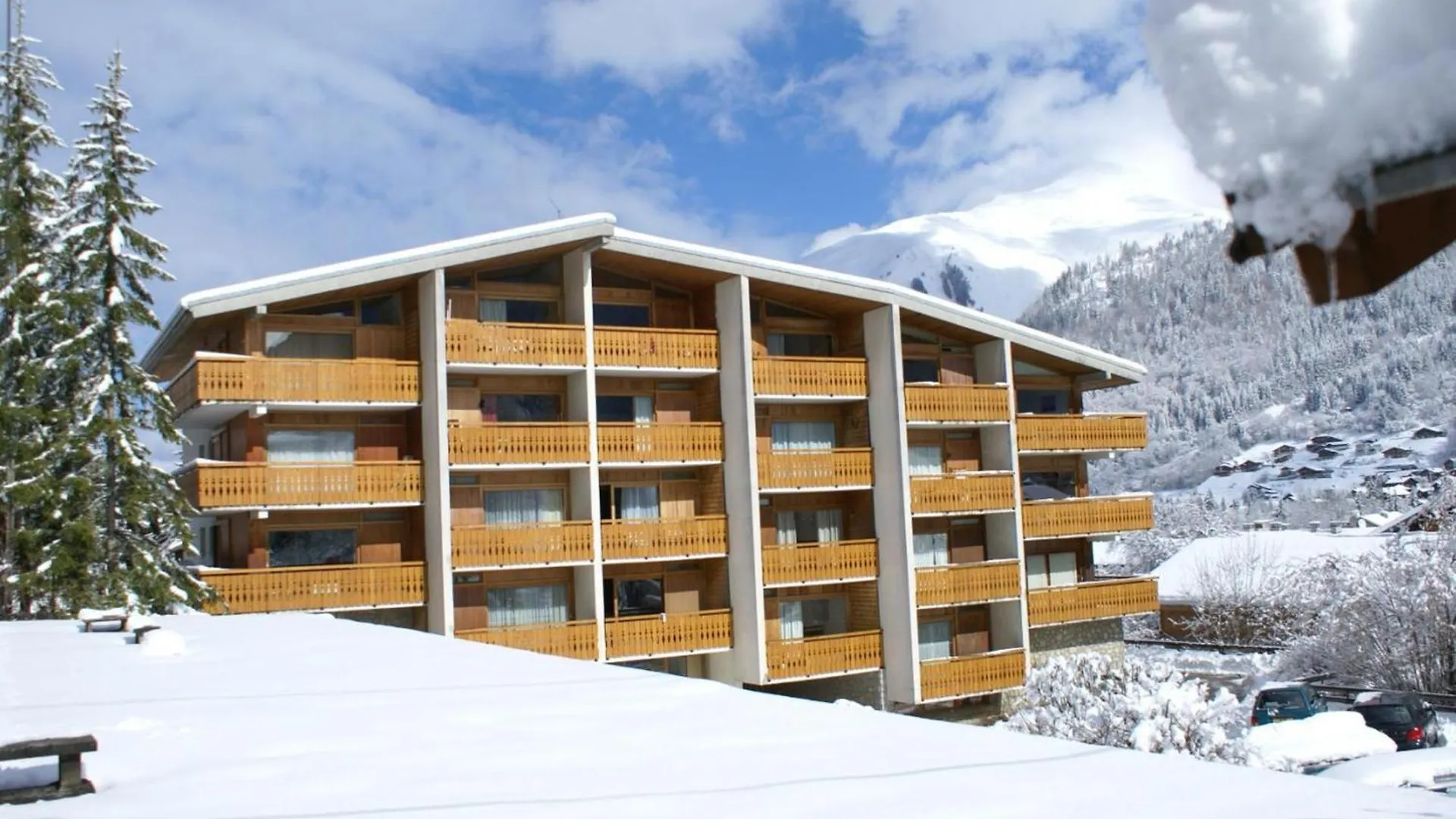 Morzine : Apt 6 Pers, 2 Ch, Cuisine Equipee, Balcon, Parking, Casier A Skis - Fr-1-524-119